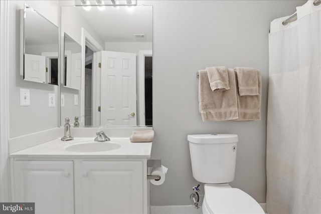7323 LAUREL CREEK CT, Springfield, VA 22150