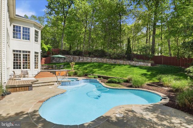 7323 LAUREL CREEK CT, Springfield, VA 22150