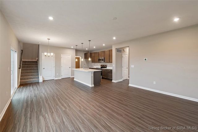 8220 Crescent Cove, Charlestown, IN 47111