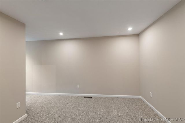 8220 Crescent Cove, Charlestown, IN 47111