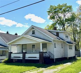 162 S Dunlap Avenue, Youngstown, OH 44509
