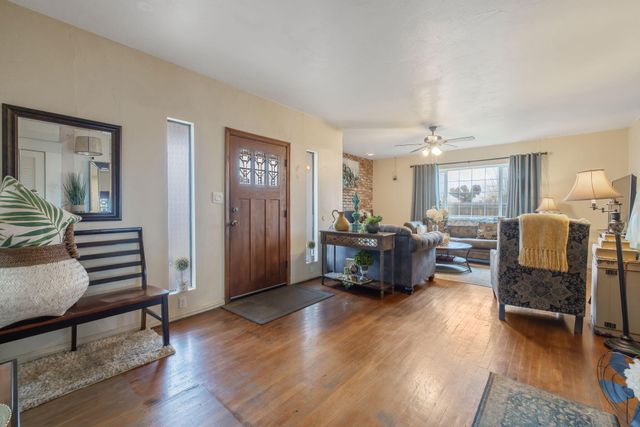 457 W Maple Street, Exeter, CA 93221