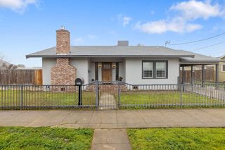 457 W Maple Street, Exeter, CA 93221
