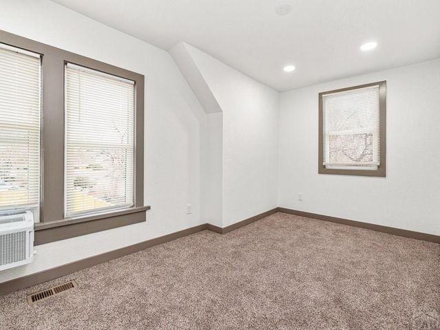 923 E 7th St, Pueblo, CO 81001