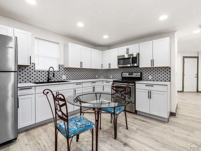 923 E 7th St, Pueblo, CO 81001