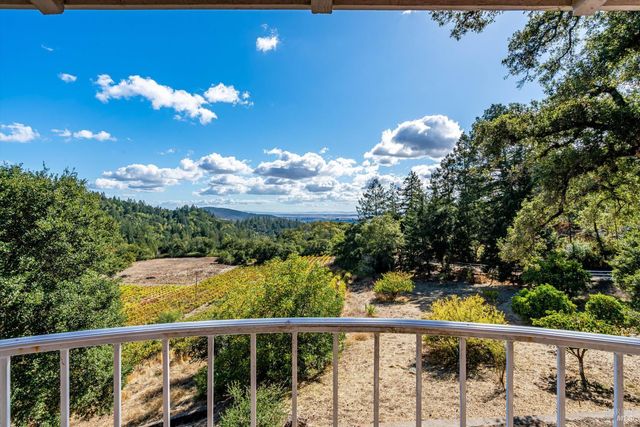 3200 Castle Rd, Sonoma, CA 95476