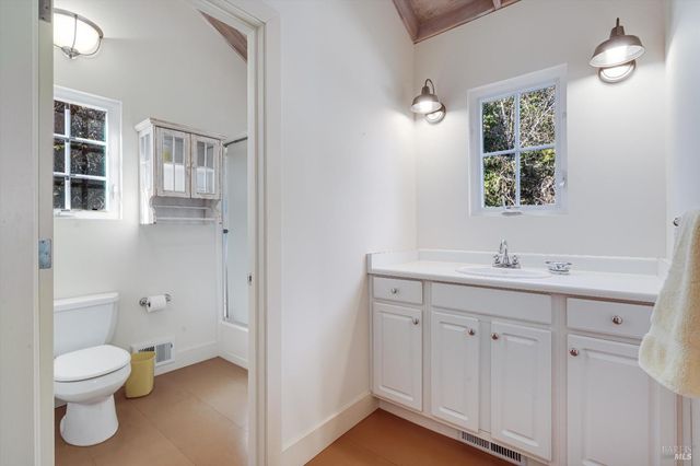 3200 Castle Rd, Sonoma, CA 95476