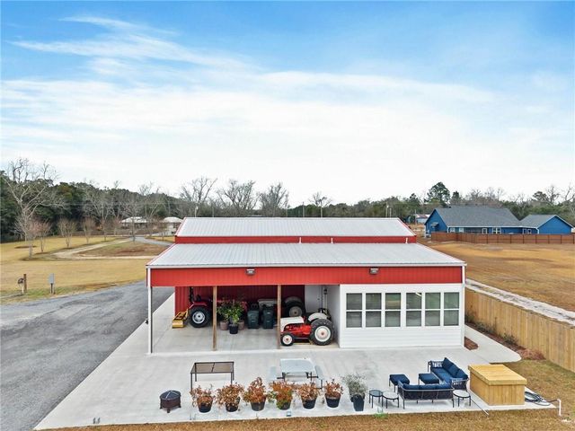 16014 County Road 26 Road, Foley, AL 36535