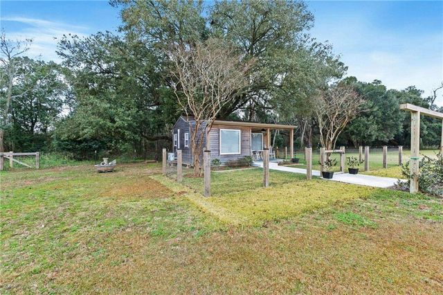 16014 County Road 26 Road, Foley, AL 36535