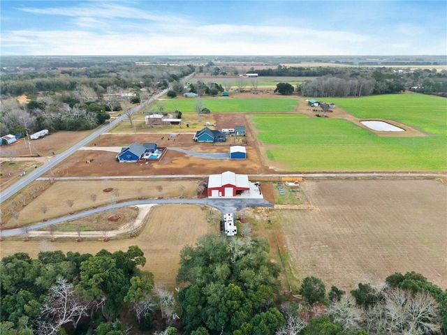 16014 County Road 26 Road, Foley, AL 36535