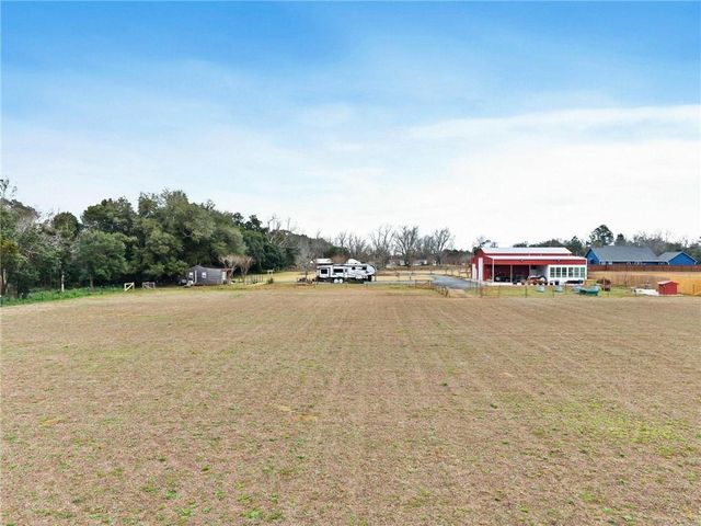 16014 County Road 26 Road, Foley, AL 36535