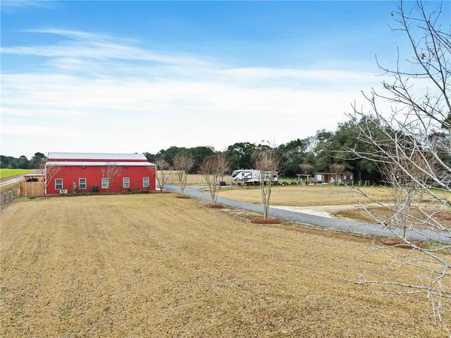 16014 County Road 26 Road, Foley, AL 36535