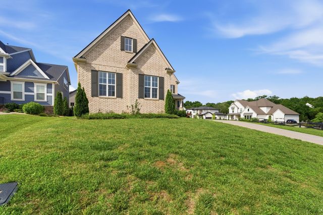 2186 Broadway St, Nolensville, TN 37135