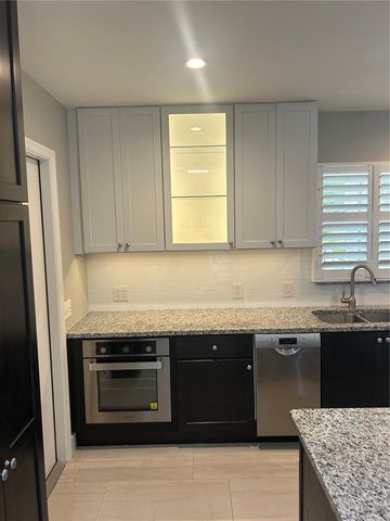 1725 MOSHER DRIVE, Orlando, FL 32810