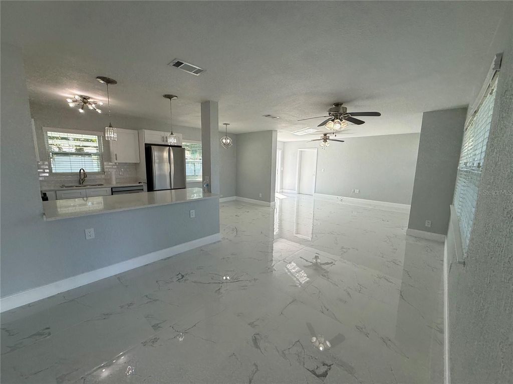 Image 2 of property listing at 450 82ND AVENUE, St Pete Beach, FL 33706