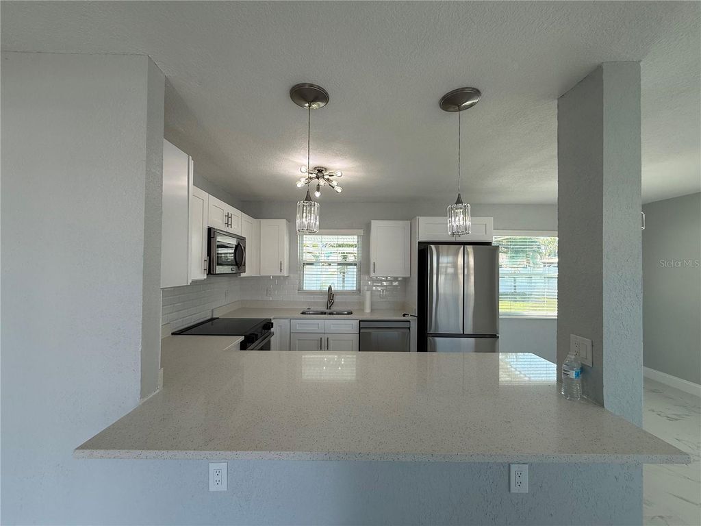 Image 3 of property listing at 450 82ND AVENUE, St Pete Beach, FL 33706