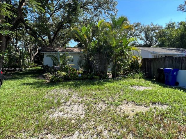 606 SW 11th St 0, Fort Lauderdale, FL 33315