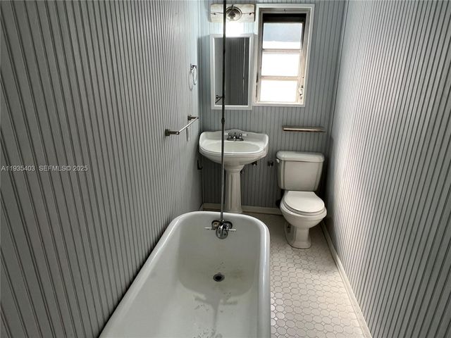 606 SW 11th St 0, Fort Lauderdale, FL 33315