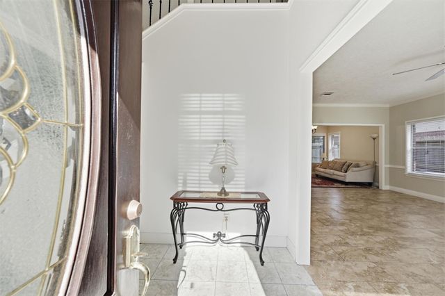 5602 Society Ln, Houston, TX 77084