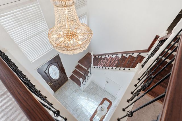5602 Society Ln, Houston, TX 77084