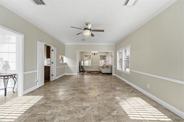 5602 Society Ln, Houston, TX 77084