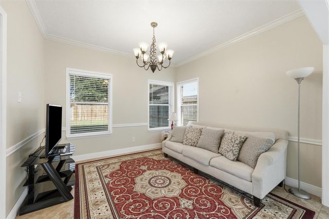 5602 Society Ln, Houston, TX 77084