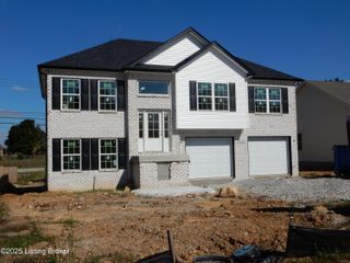 130 Diane Ct, Lebanon Junction, KY 40150