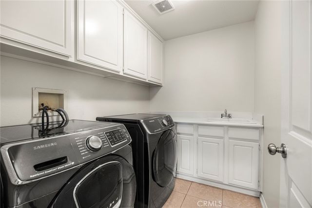 636 S Halliday, Anaheim, CA 92804