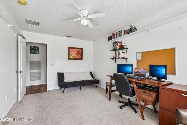 12450 HEATHGATE Court, Jacksonville, FL 32225