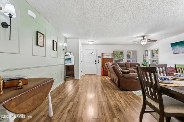 12450 HEATHGATE Court, Jacksonville, FL 32225