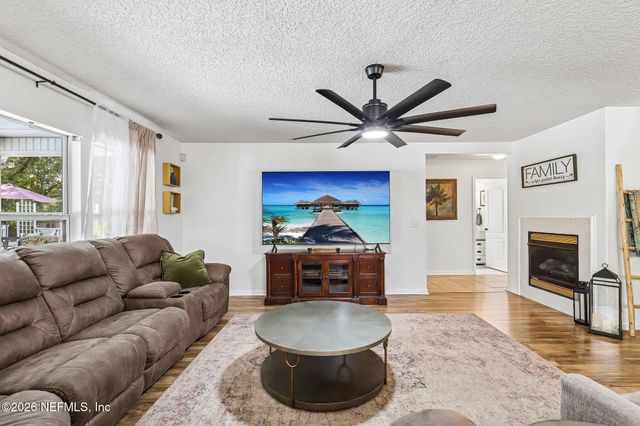 12450 HEATHGATE Court, Jacksonville, FL 32225