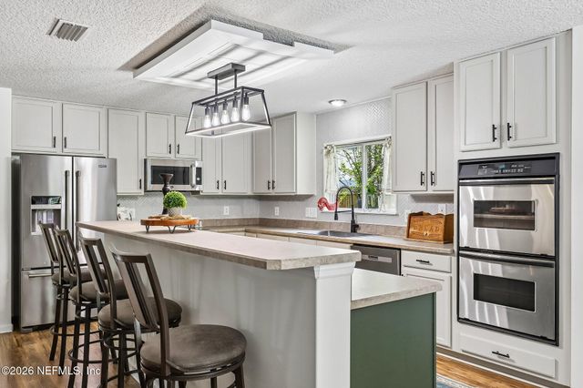 12450 HEATHGATE Court, Jacksonville, FL 32225
