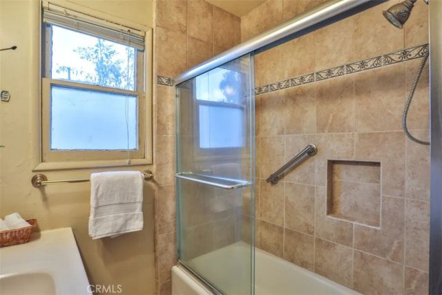 368 Geneva Avenue, Claremont, CA 91711