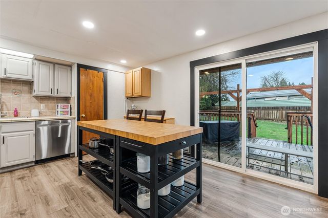 15408 NE 76th Street, Vancouver, WA 98682