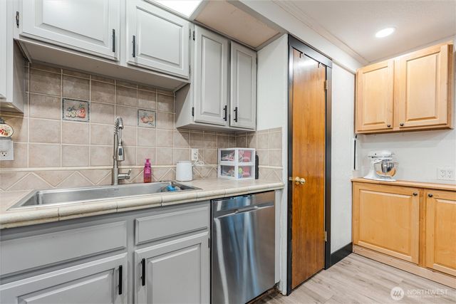 15408 NE 76th Street, Vancouver, WA 98682