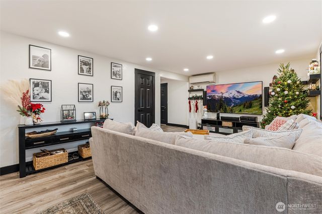 15408 NE 76th Street, Vancouver, WA 98682