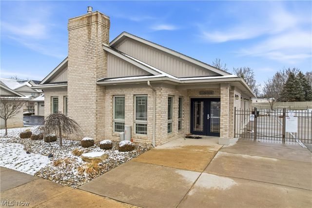 574 Lakeview Blvd. Boulevard, Lake Milton, OH 44429