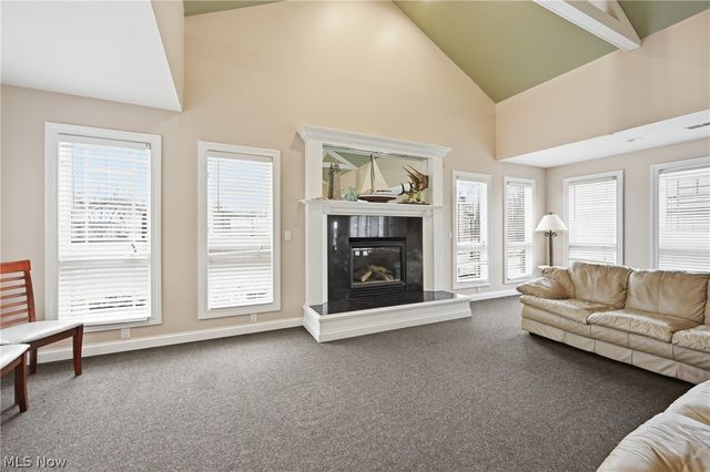 574 Lakeview Blvd. Boulevard, Lake Milton, OH 44429