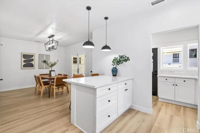 1636 N Sierra Bonita Avenue, Los Angeles, CA 90046