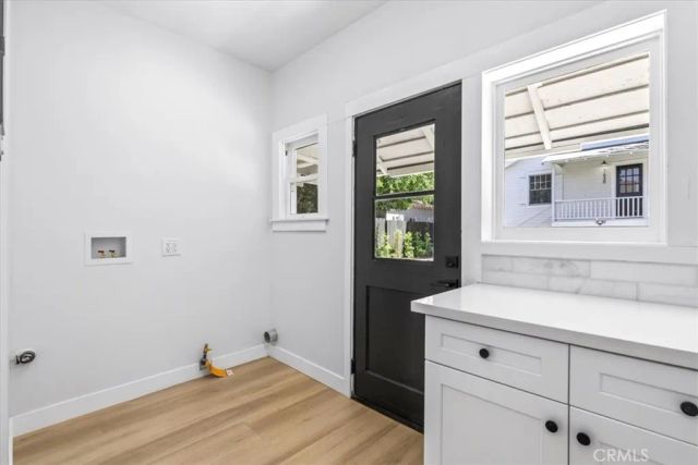 1636 N Sierra Bonita Avenue, Los Angeles, CA 90046