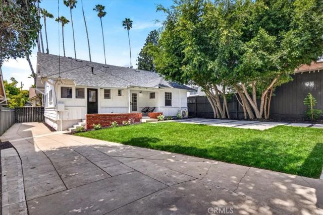 1636 N Sierra Bonita Avenue, Los Angeles, CA 90046