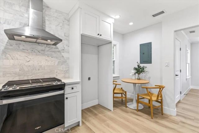 1636 N Sierra Bonita Avenue, Los Angeles, CA 90046