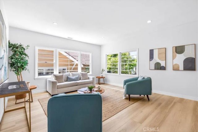 1636 N Sierra Bonita Avenue, Los Angeles, CA 90046