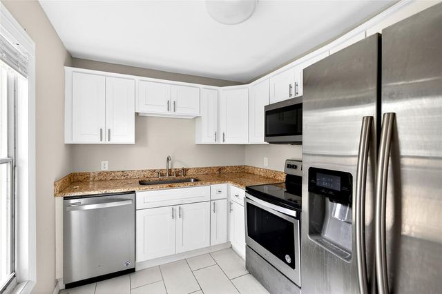 728 MCKENZIE STREET, Leesburg, FL 34748