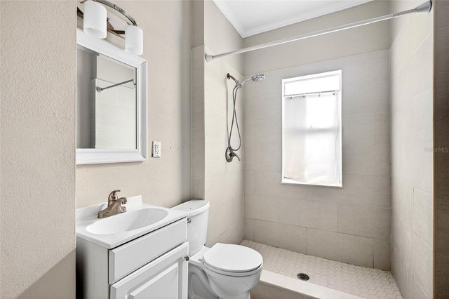 728 MCKENZIE STREET, Leesburg, FL 34748