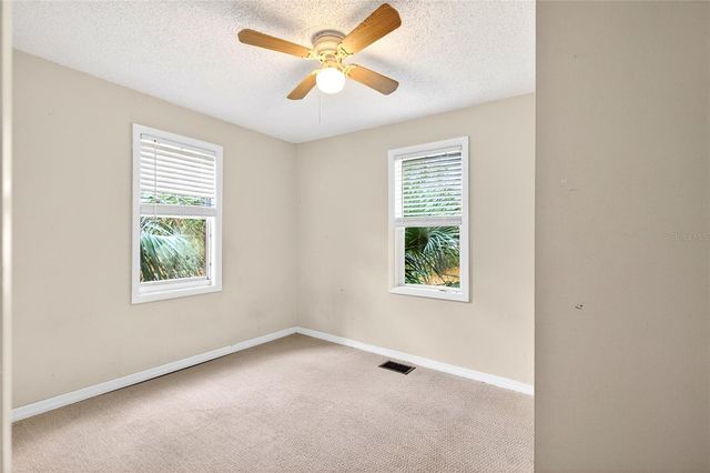 728 MCKENZIE STREET, Leesburg, FL 34748