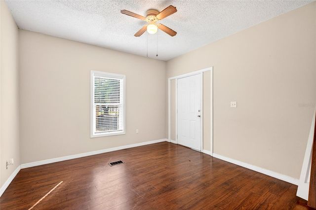 728 MCKENZIE STREET, Leesburg, FL 34748