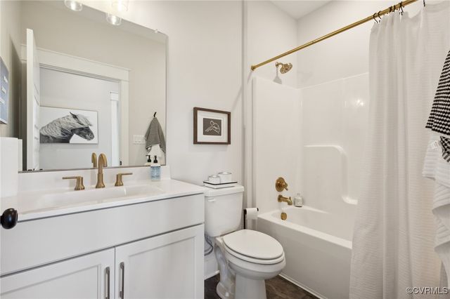 9463 Angels Share Dr, New Kent, VA 23124