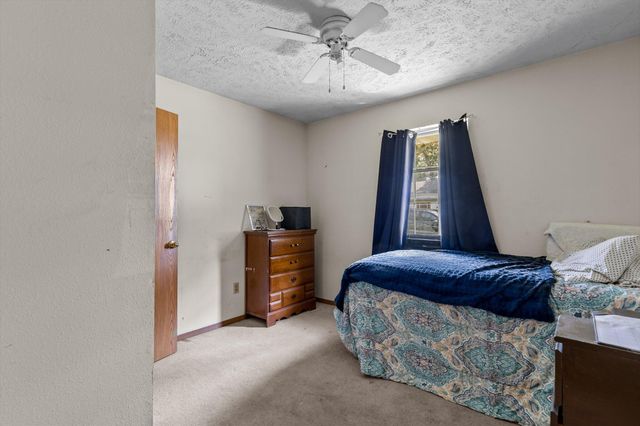 1335 North Clifton Avenue, Springfield, MO 65802