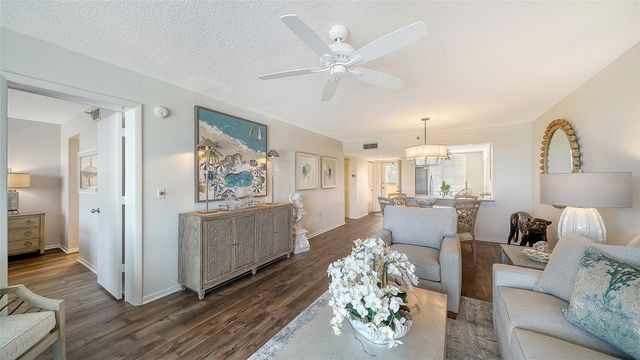 4530 PINEBROOK CIRCLE 302, Bradenton, FL 34209